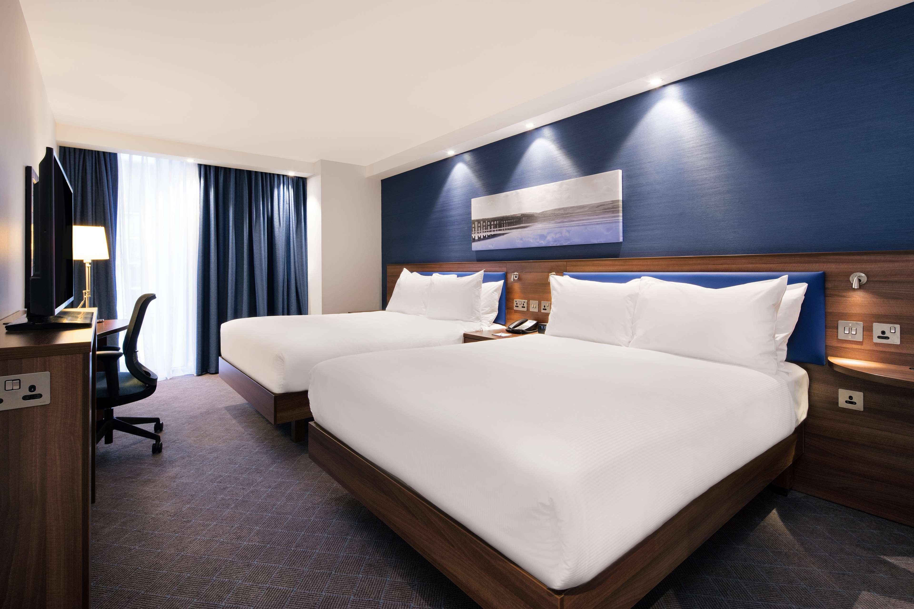 Hampton By Hilton Dundee City Centre Extérieur photo