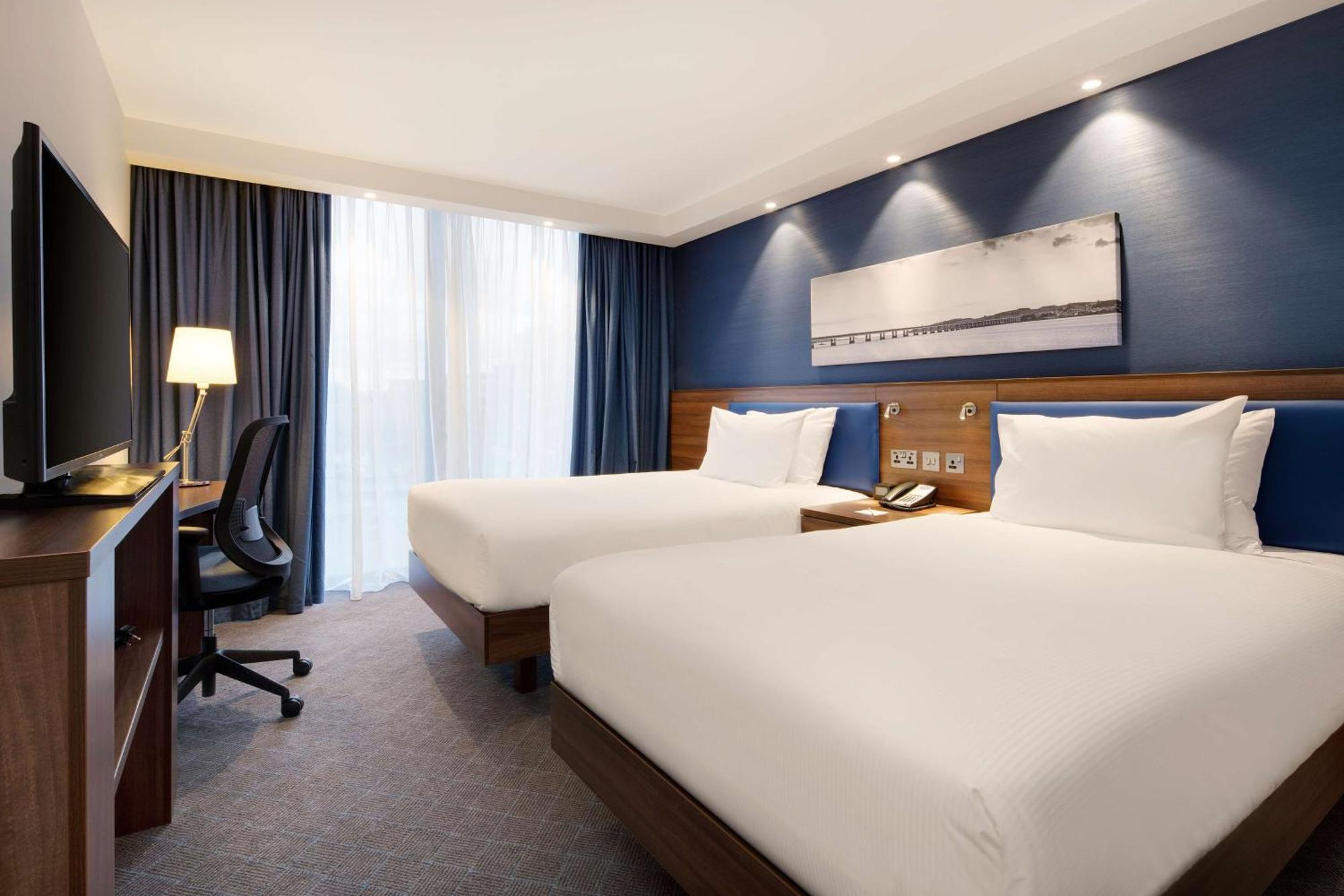 Hampton By Hilton Dundee City Centre Extérieur photo