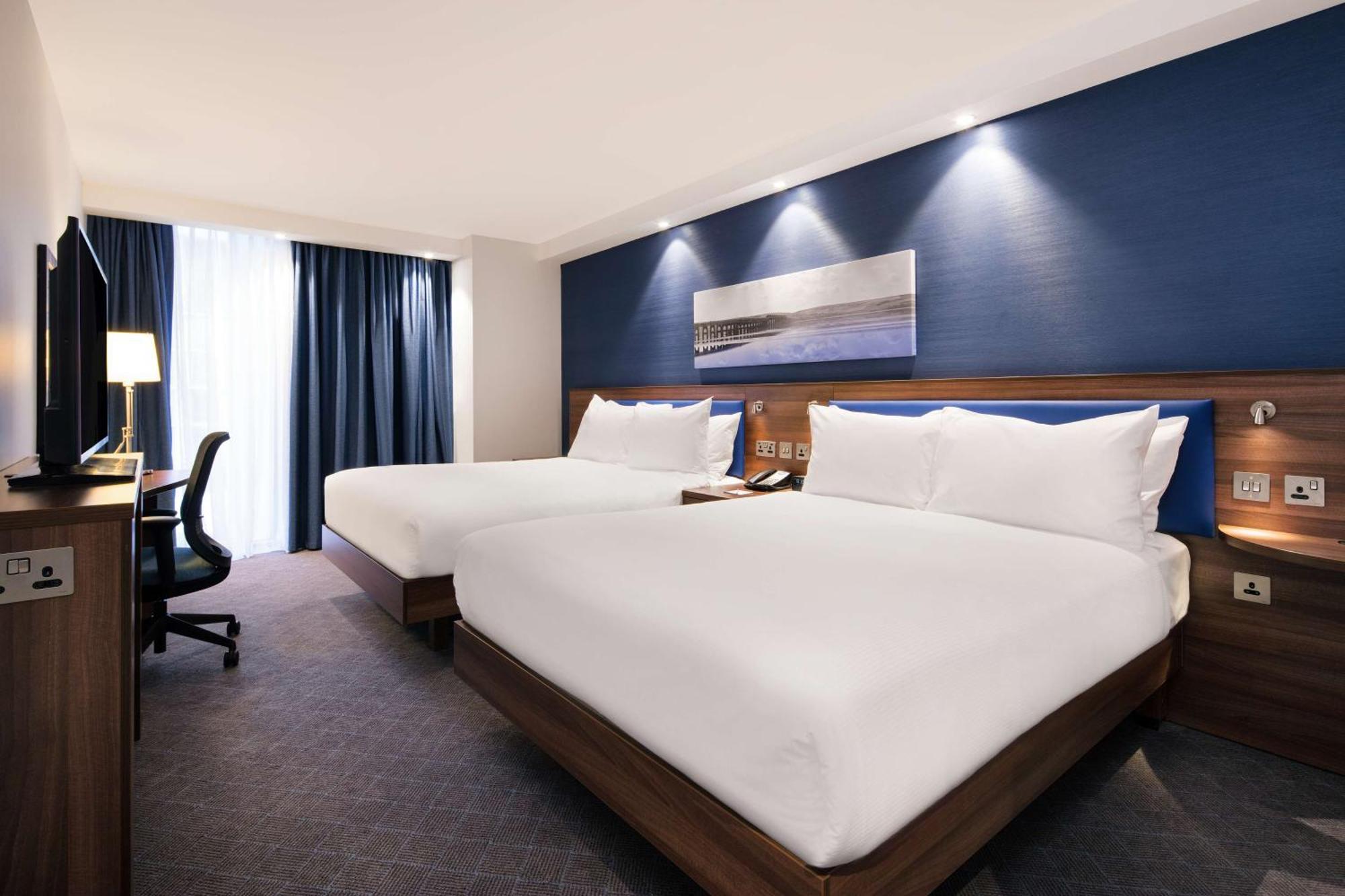 Hampton By Hilton Dundee City Centre Extérieur photo